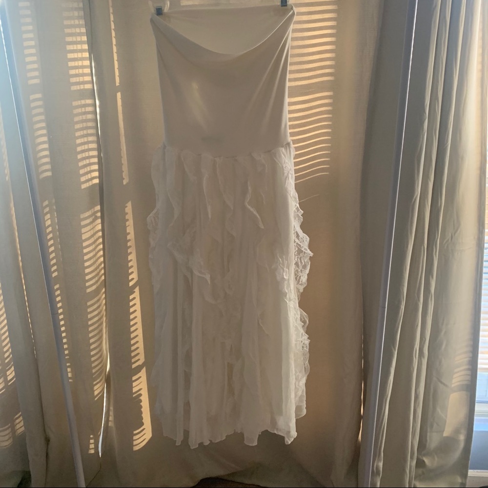 White lace dress